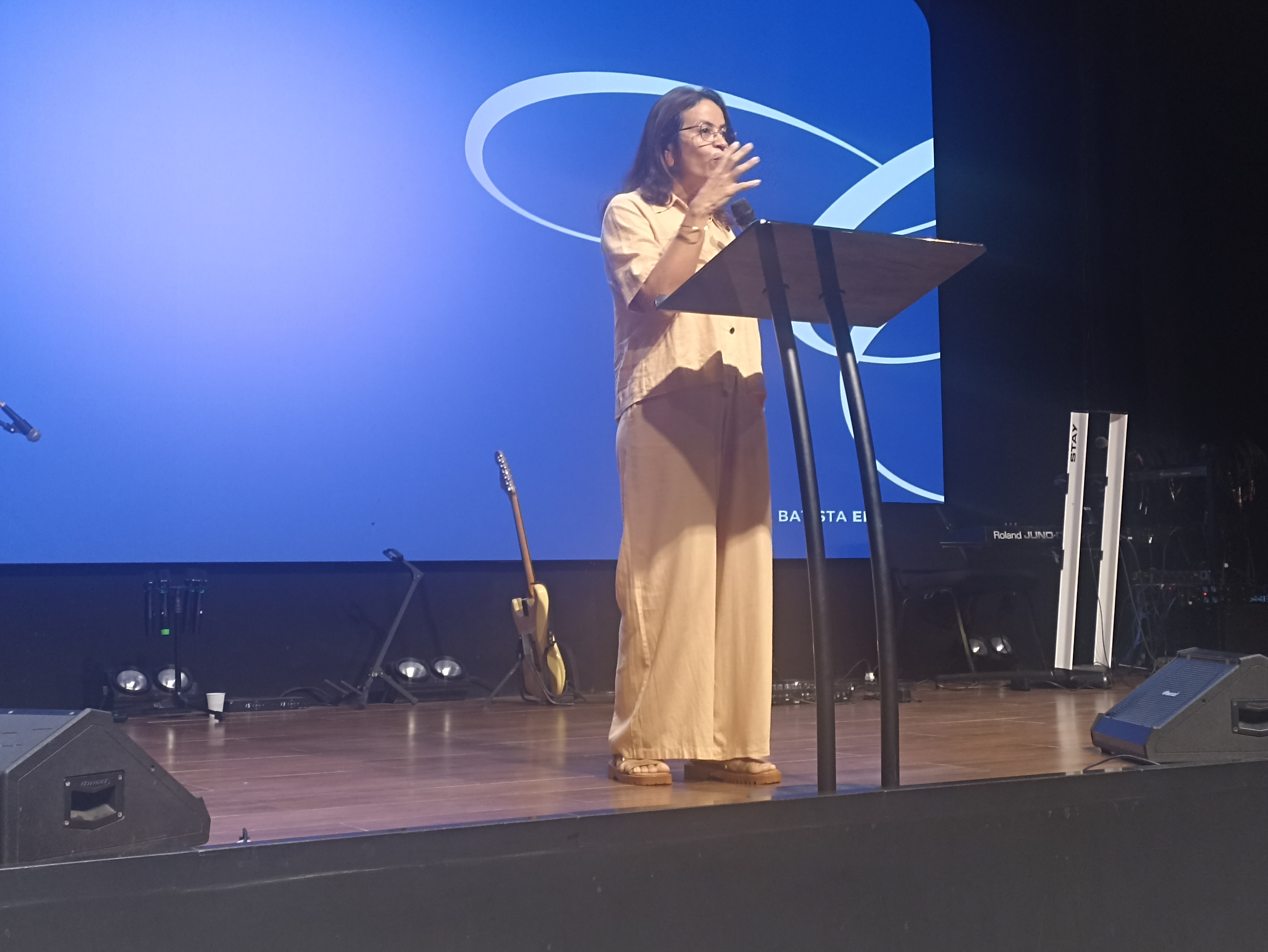 Ana entregou antes de receber